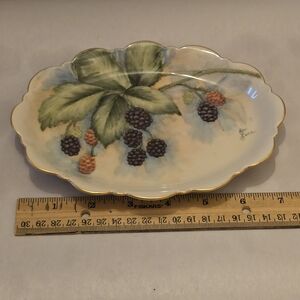 Hand-Painted Blackberry Porcelain Serving Dish - Gold Trim - Pickard